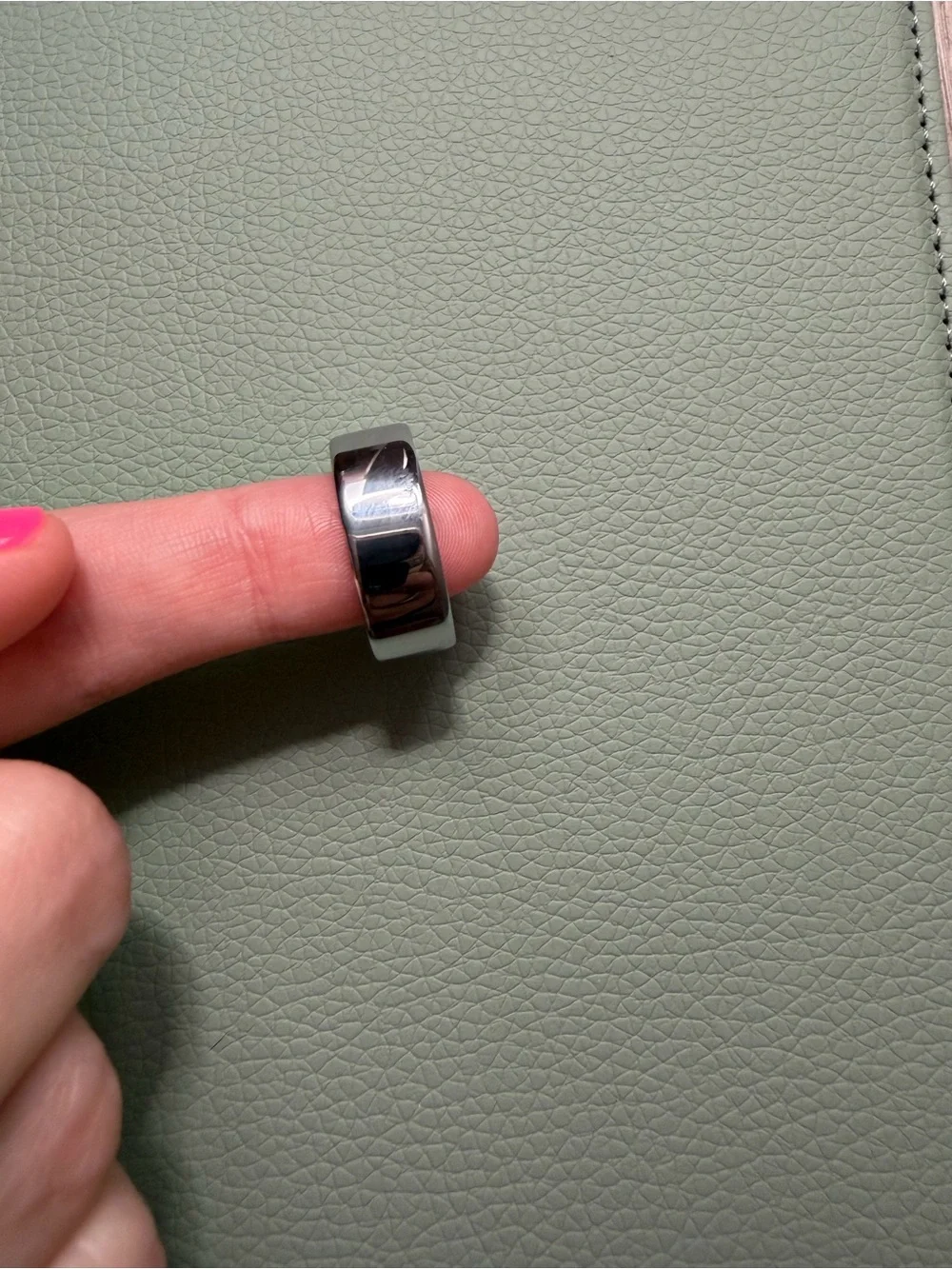 Oura Ring Gen 4 - Silver Size 7- Ring Only